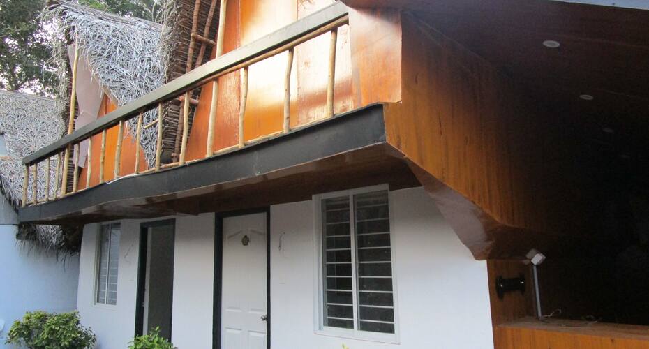 Hutte Royale Pacific, Pondicherry 4